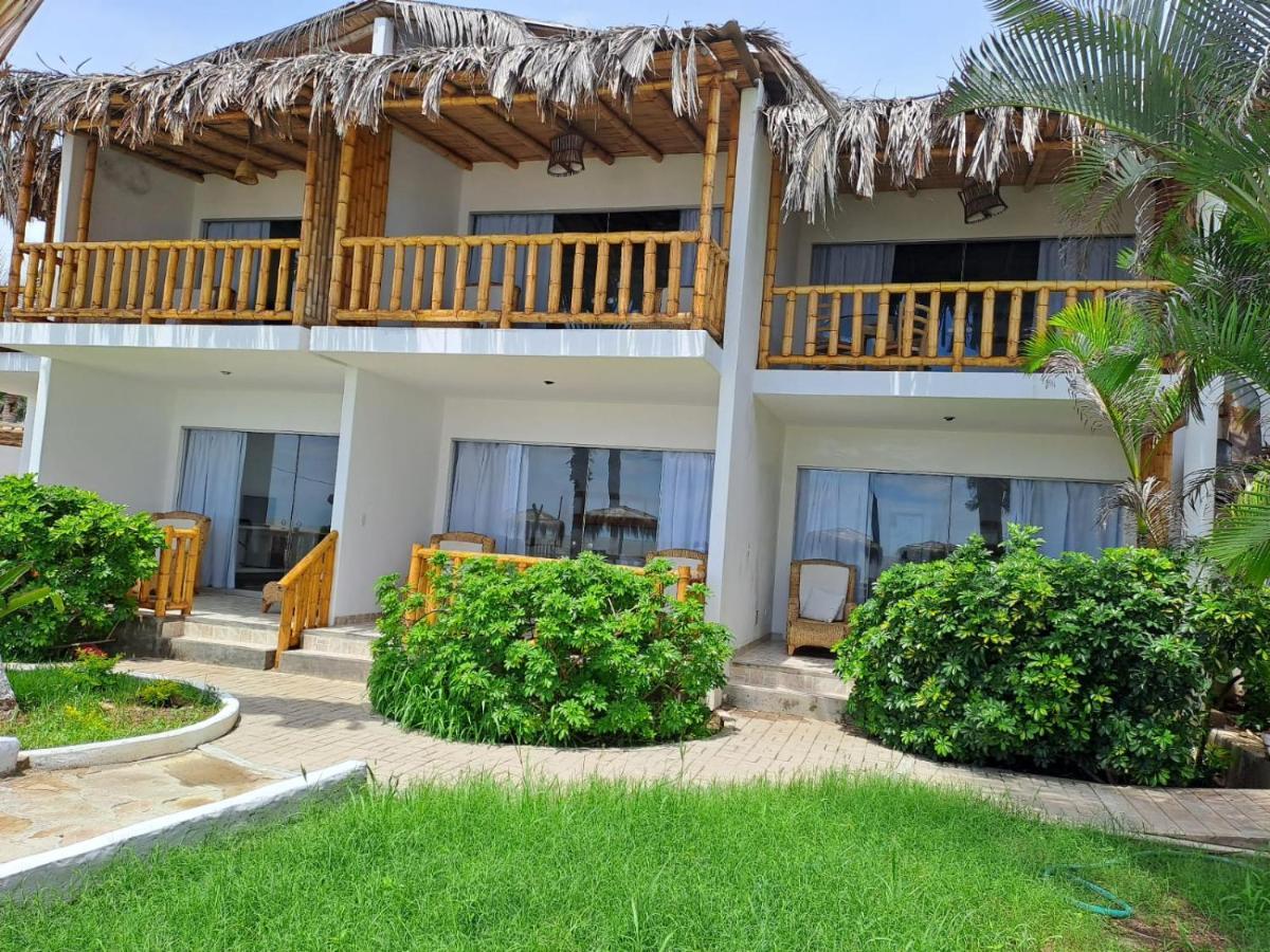 Hotel Casa Mediterranea Mancora Exterior photo